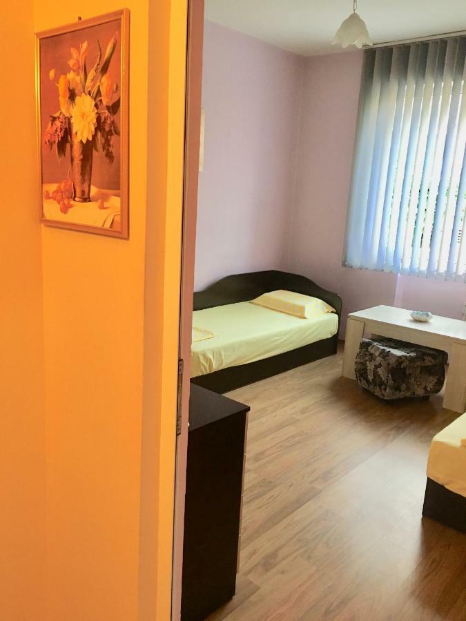 Apartment Andrea Варна Экстерьер фото
